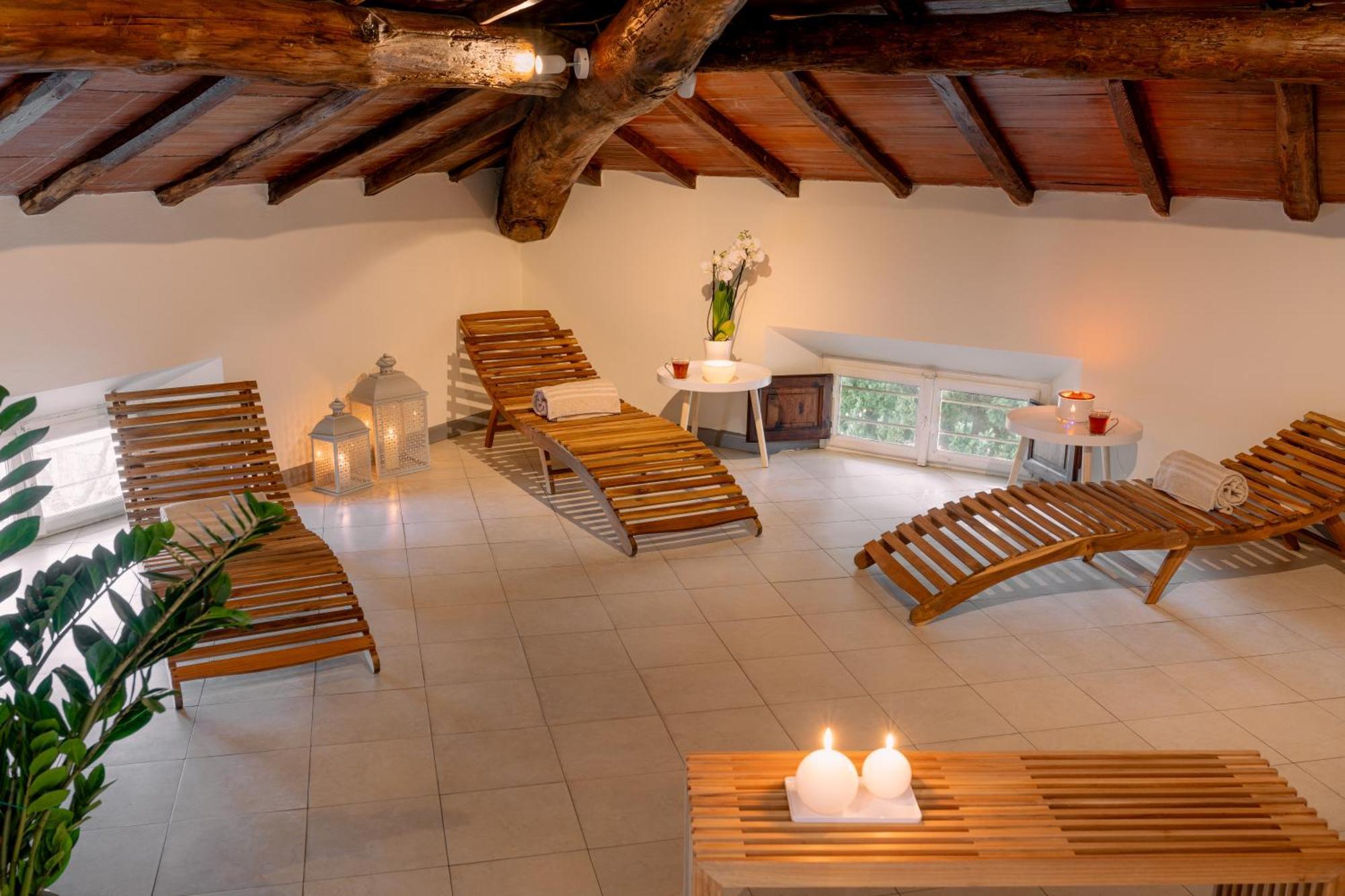 Romantica Wellness & Lucca