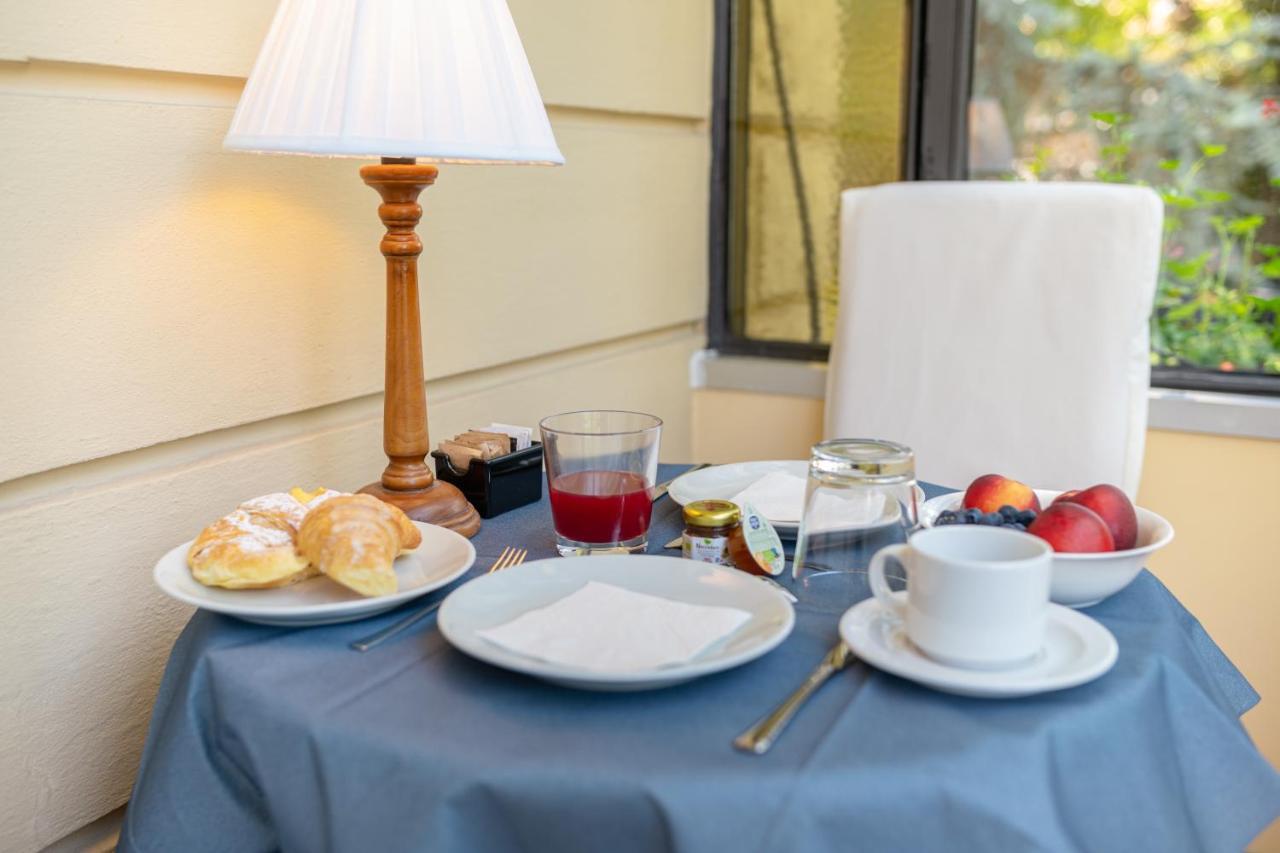 Bed & Breakfast Romantica Wellness & Lucca