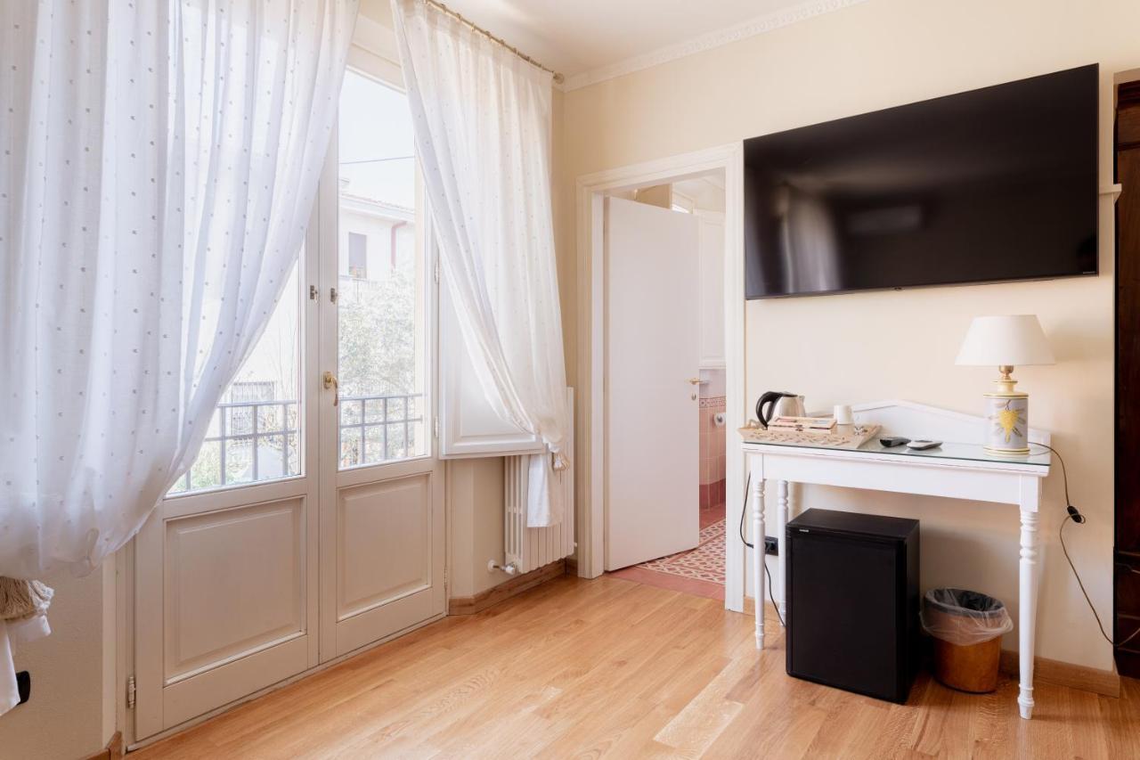 Bed & Breakfast Romantica Wellness & Lucca